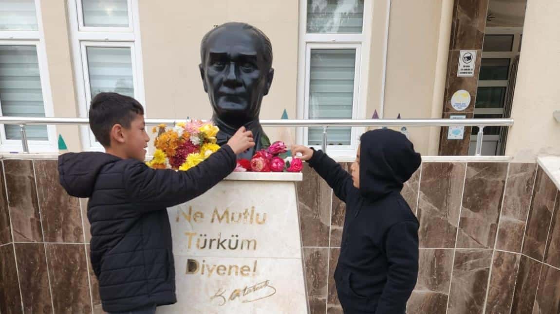 Atatürk'ü Anma Programımız